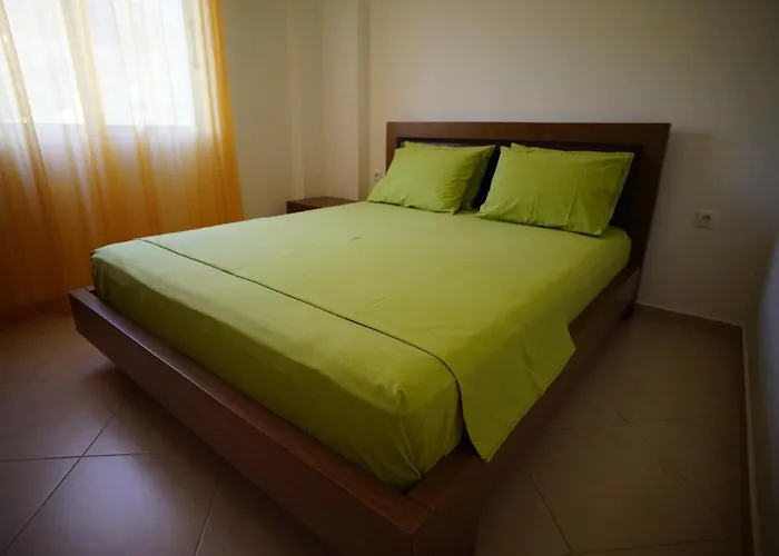 Emiliano アパート